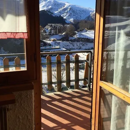 Bilocale Di Fronte Alle Piste Con Garage E Wi-fi * Prato Nevoso