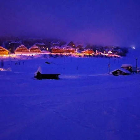 Bilocale Di Fronte Alle Piste Con Garage E Wi-fi