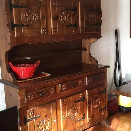Apartmán Bilocale Di Fronte Alle Piste Con Garage E Wi-fi *